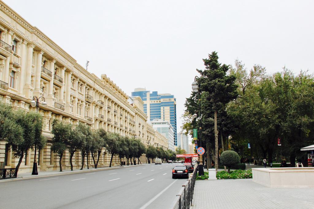 Promenade 2 Bdr Apartment Баку Экстерьер фото